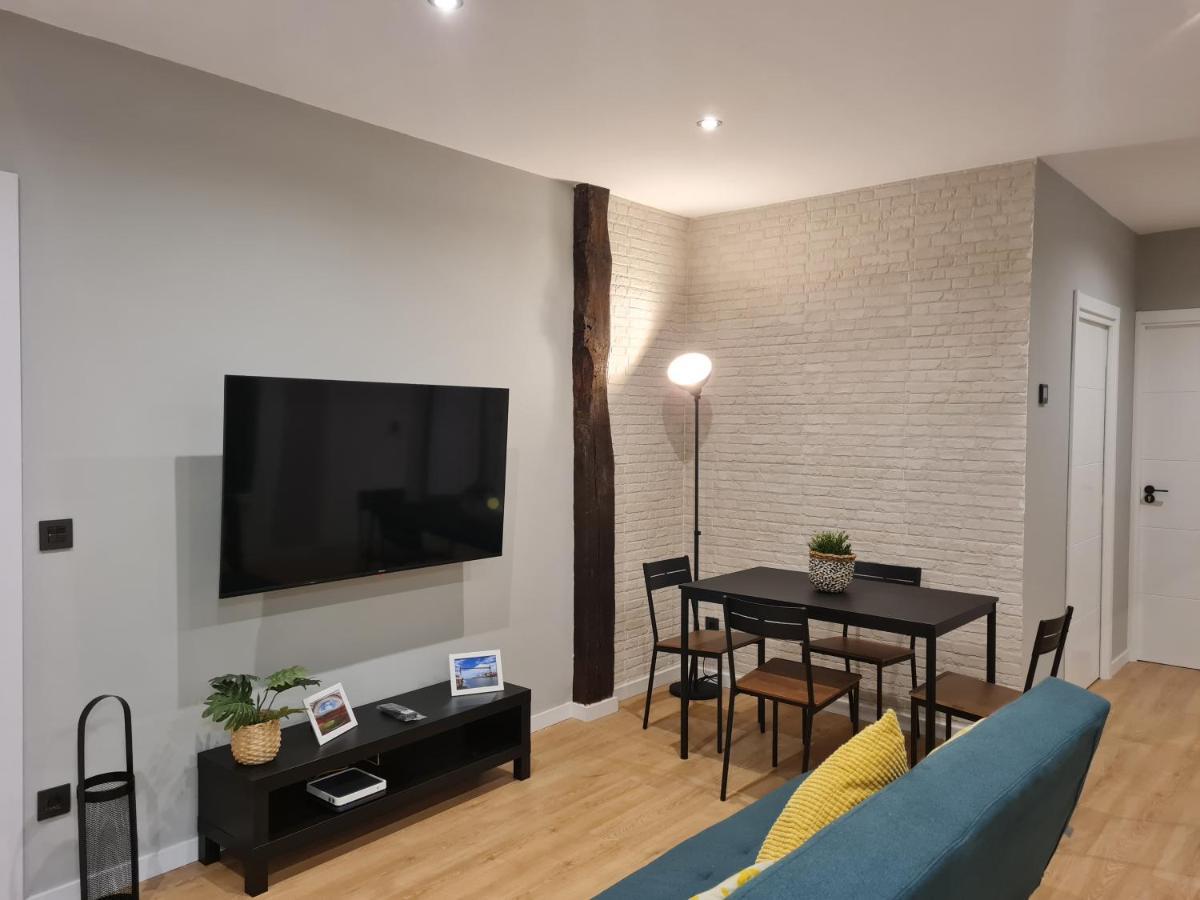 Ayuntamiento Parking Gratis. Auto Check-In. Apartment Bilbao Exterior photo